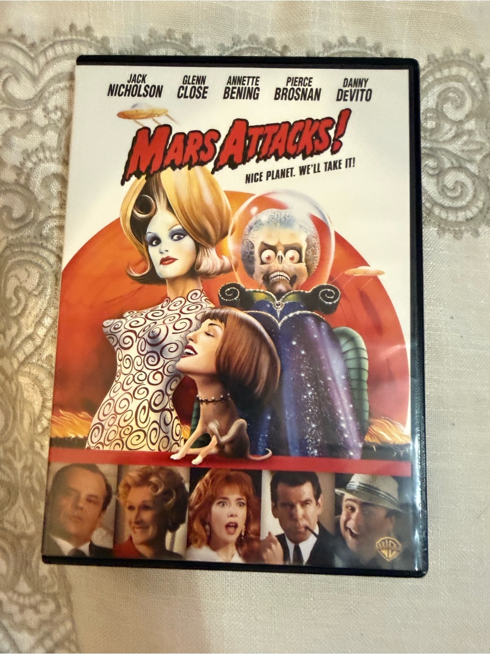 Mars Attacks! (DVD 2008 re-release) Sci-Fi Parody Satire Movie Disc in great co.
